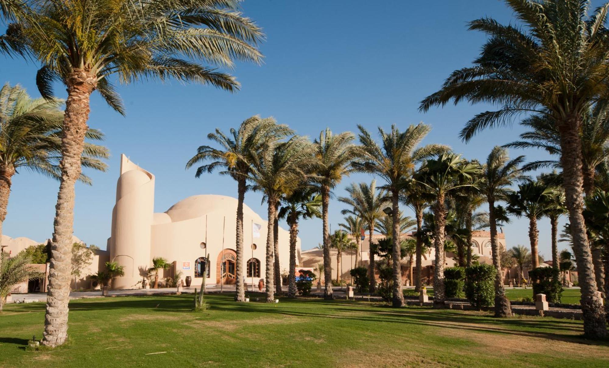 Shams Alam Beach Resort Abū Ghuşūn Kültér fotó