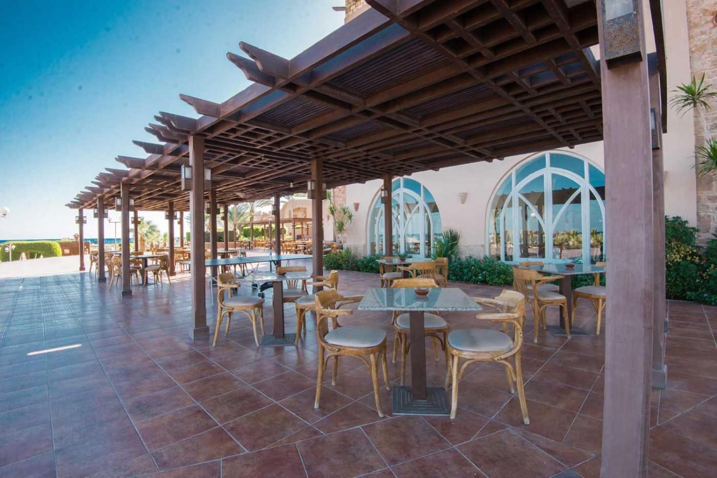 Shams Alam Beach Resort Abū Ghuşūn Kültér fotó