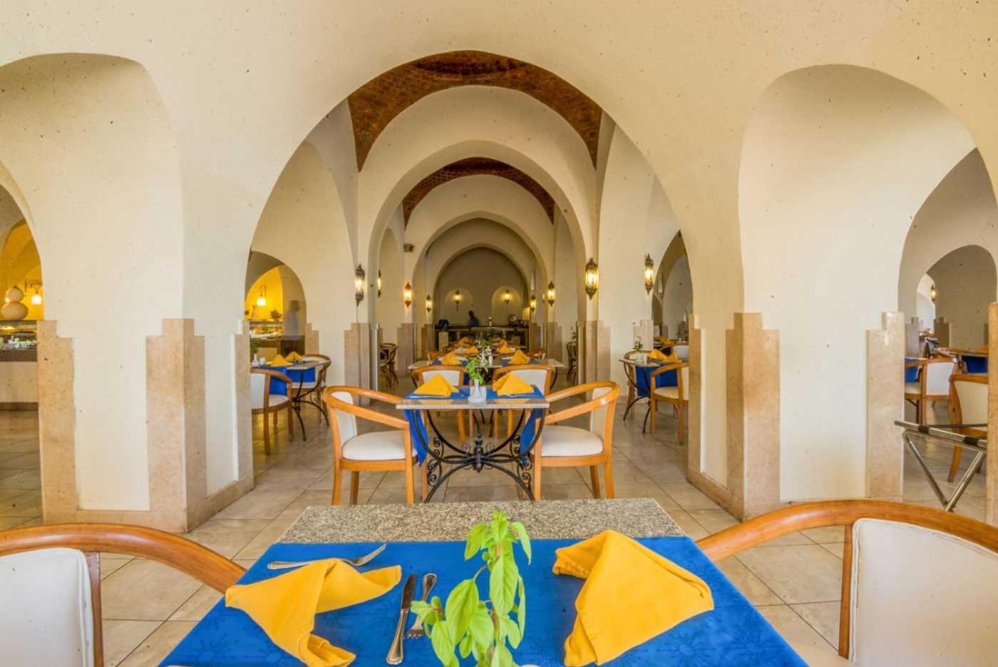 Shams Alam Beach Resort Abū Ghuşūn Kültér fotó
